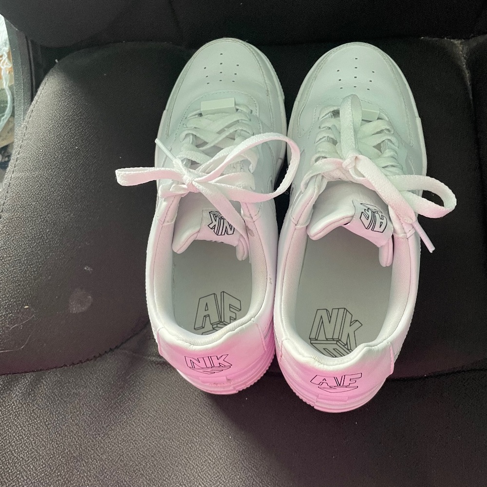 Women’s Nike AF1 White Pixel Size 8.5